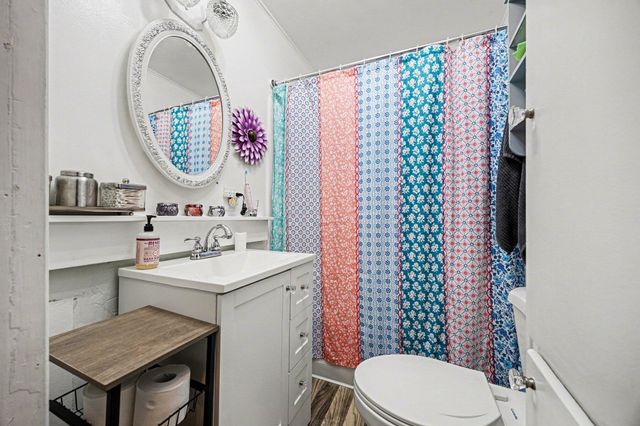 4 Woodland Avenue, Florence, KY 41042