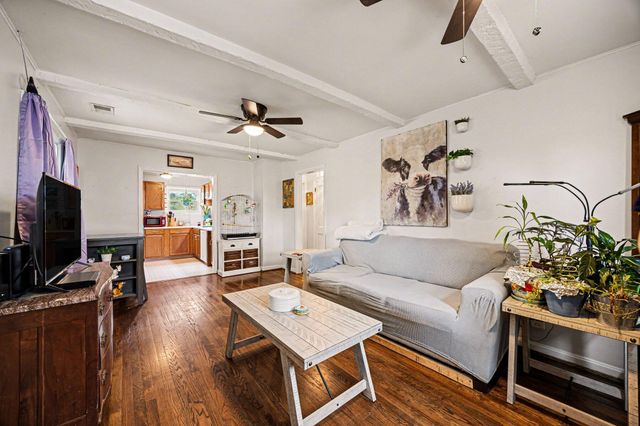 4 Woodland Avenue, Florence, KY 41042