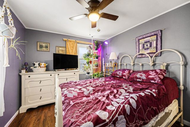 4 Woodland Avenue, Florence, KY 41042