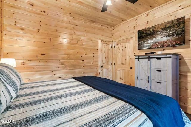 410 Southern Sun Way, Pigeon Forge, TN 37863