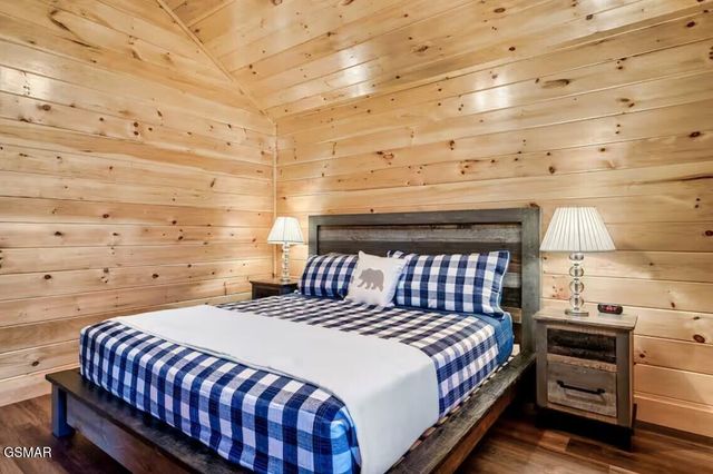 410 Southern Sun Way, Pigeon Forge, TN 37863