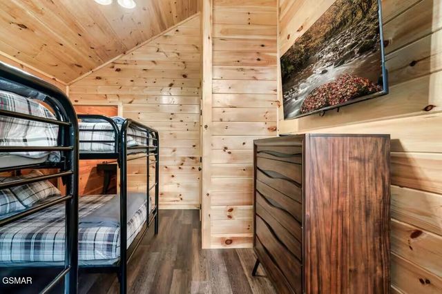 410 Southern Sun Way, Pigeon Forge, TN 37863