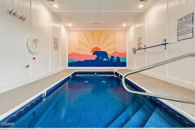 410 Southern Sun Way, Pigeon Forge, TN 37863