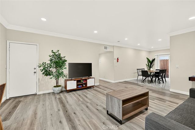 127 W Cherry, Monrovia, CA 91016