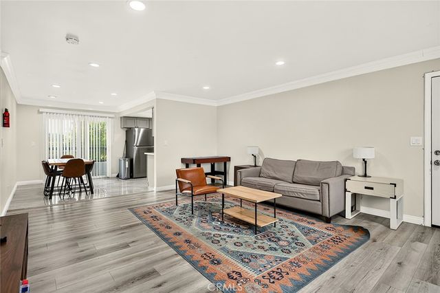 127 W Cherry, Monrovia, CA 91016