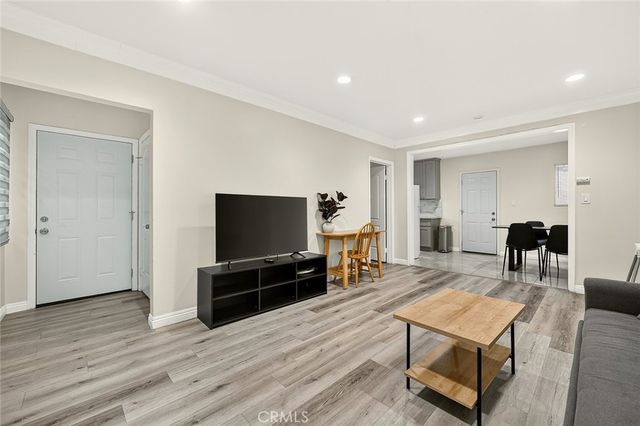 127 W Cherry, Monrovia, CA 91016