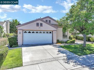 1570 Crispin Dr, Brentwood, CA 94513