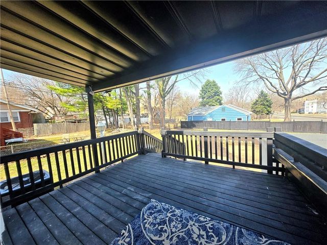 800 Valentine Road, Kansas City, MO 64111