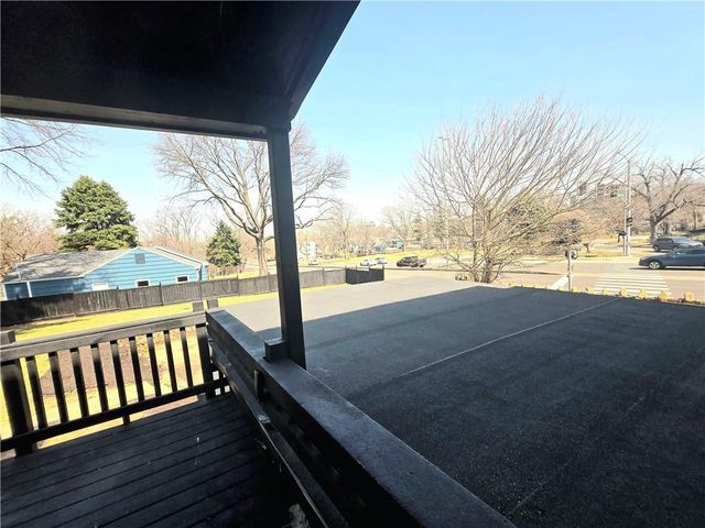 800 Valentine Road, Kansas City, MO 64111