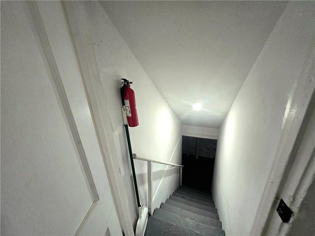 800 Valentine Road, Kansas City, MO 64111