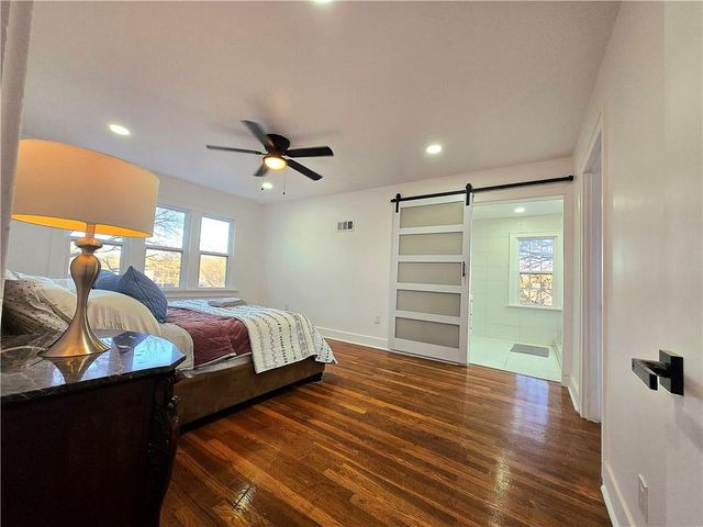 800 Valentine Road, Kansas City, MO 64111