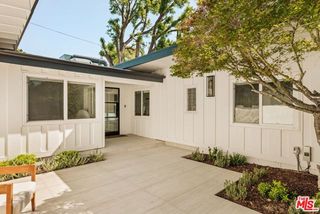 23122 Bigler Street, Woodland Hills (los Angeles), CA 91364