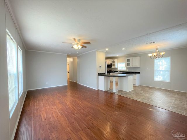 814 N E St, Pensacola, FL 32501