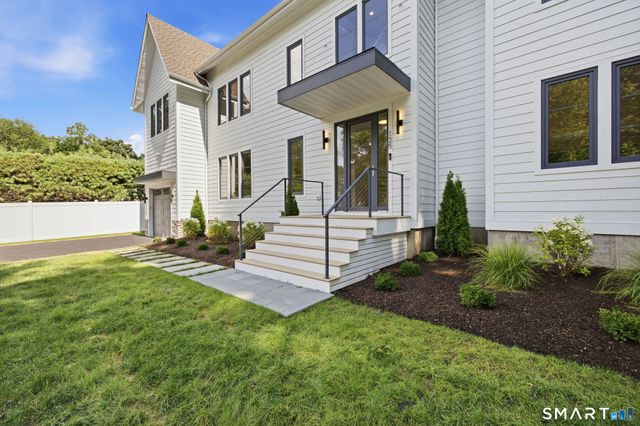 125 Coleman Road, Fairfield, CT 06825