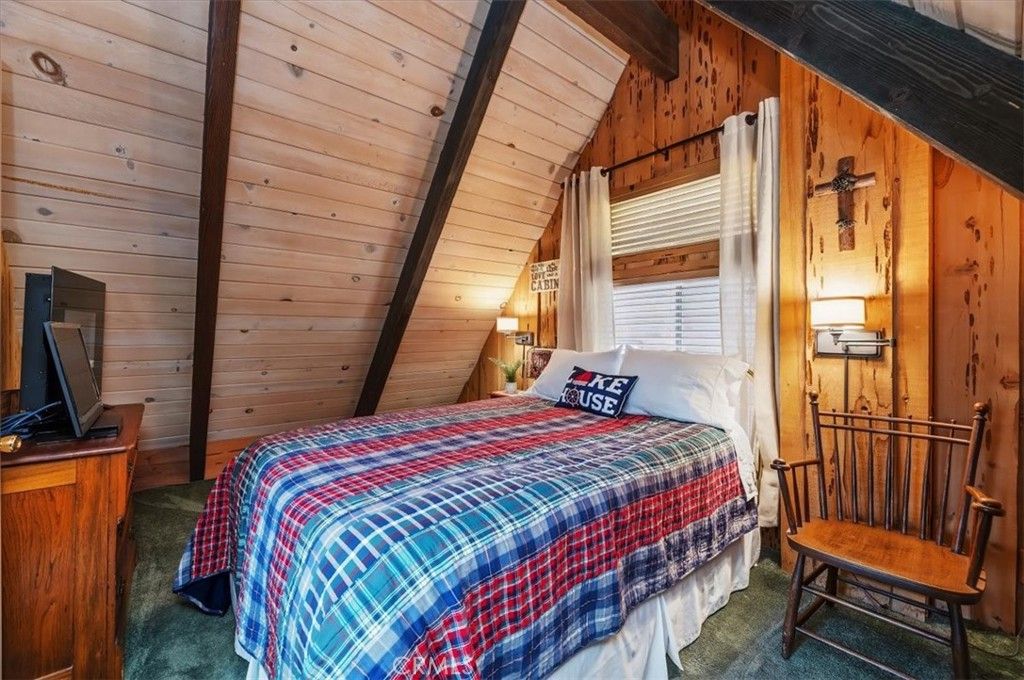 Image 20 of property listing at 424 Garrick, Big Bear City, CA 92314
