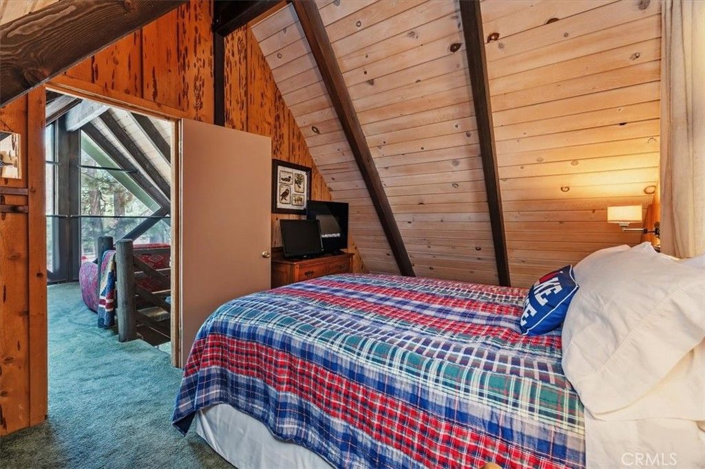 Image 21 of property listing at 424 Garrick, Big Bear City, CA 92314