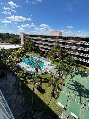 180 NE 12th Ave 16E, Hallandale Beach, FL 33009