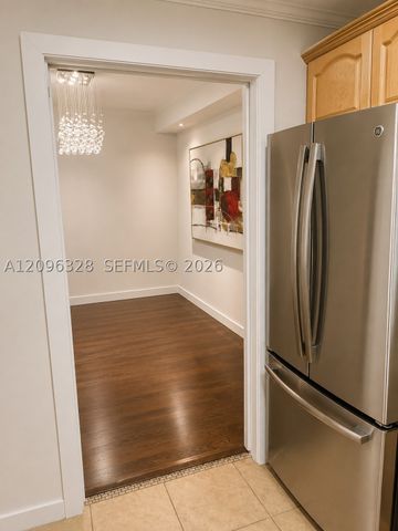 180 NE 12th Ave 16E, Hallandale Beach, FL 33009