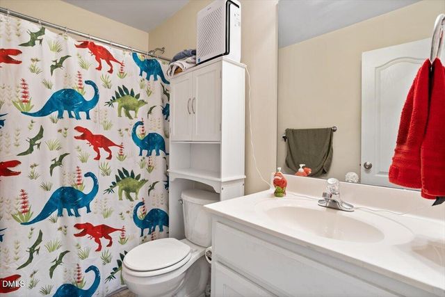 116 Serenity Pointe Drive, Selma, NC 27576