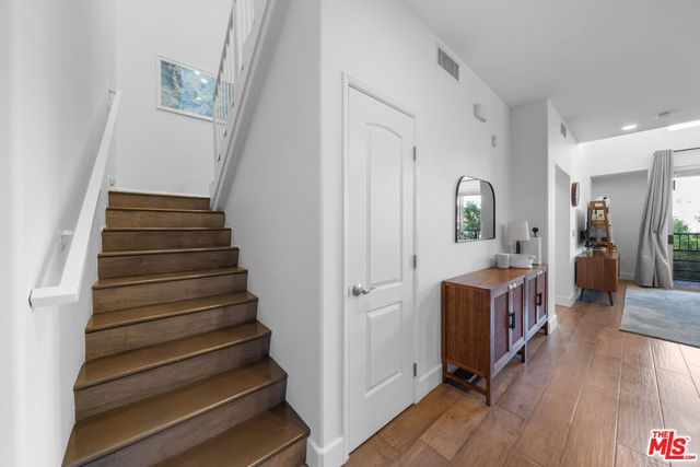 629 Traction Avenue 233, Los Angeles, CA 90013