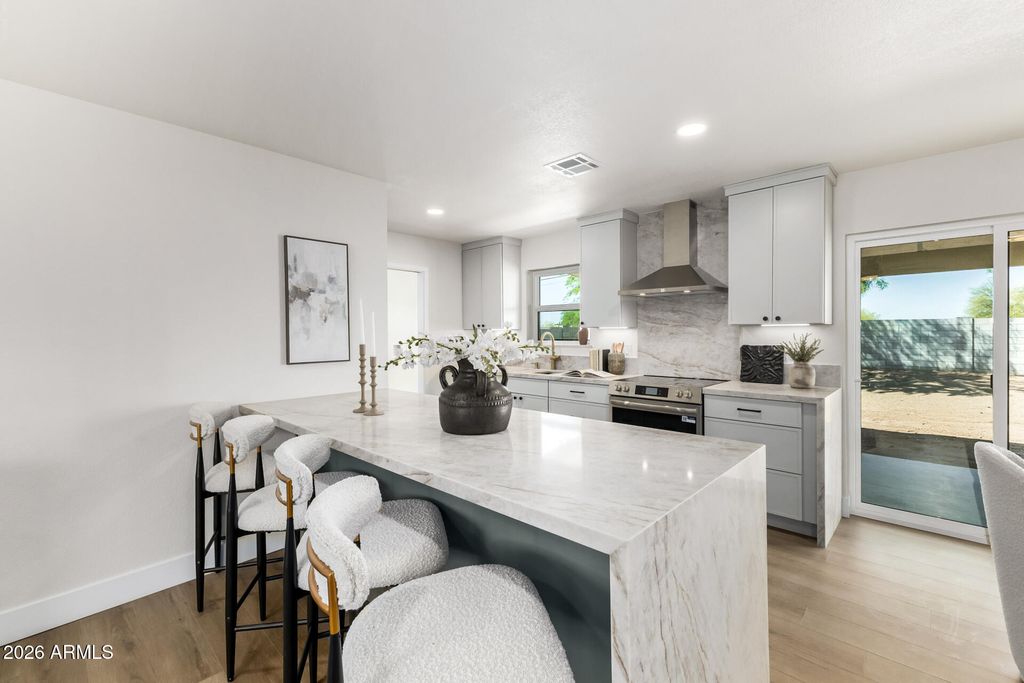 Image 11 of property listing at 2890 S MARIPOSA Road, Apache Junction, AZ 85119