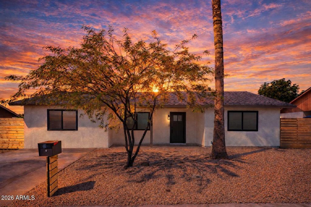 Image 27 of property listing at 2890 S MARIPOSA Road, Apache Junction, AZ 85119