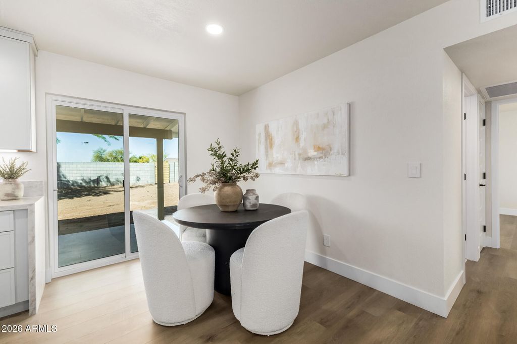 Image 7 of property listing at 2890 S MARIPOSA Road, Apache Junction, AZ 85119