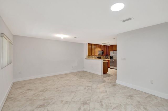 3055 Riverside Drive 3, Coral Springs, FL 33065