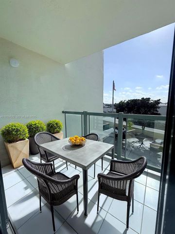 2055 SW 122nd Ave 415, Miami, FL 33175