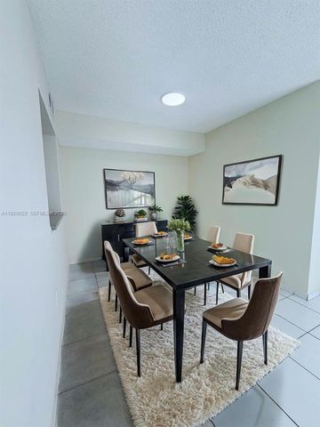 2055 SW 122nd Ave 415, Miami, FL 33175