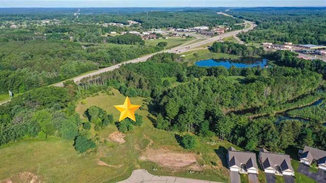 DUCK LAKE ROAD, Waupaca, WI 54981