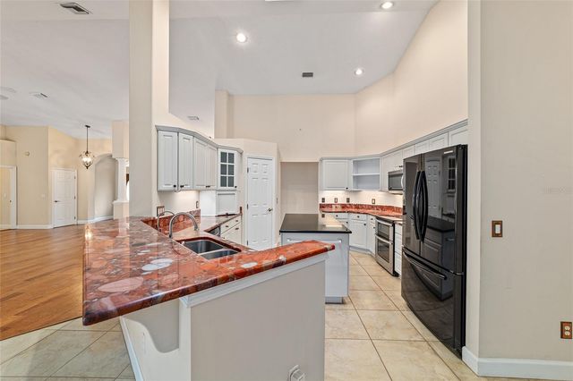 7939 SE 12TH CIRCLE, Ocala, FL 34480