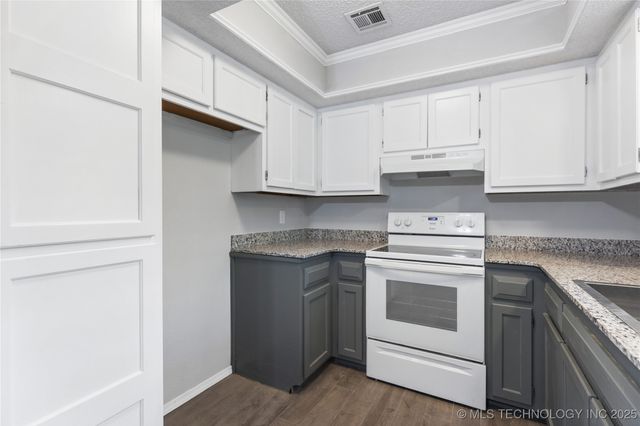 1216 S 111th East Avenue 43, Tulsa, OK 74128