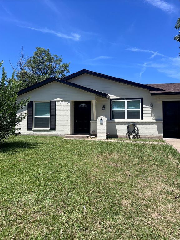 1927 Holcomb Road, Dallas, TX 75217