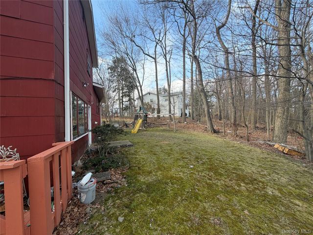 15 Bonnie Court, Spring Valley, NY 10977