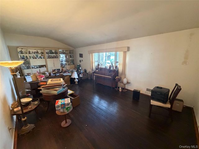 15 Bonnie Court, Spring Valley, NY 10977