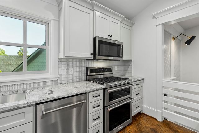 2512 Alta Mira Drive, Tyler, TX 75701