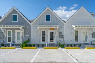 14919 Smugglers Cove Dr, Corpus Christi, TX 78418