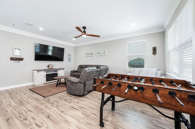 4019 Mitote Drive, Galveston, TX 77554