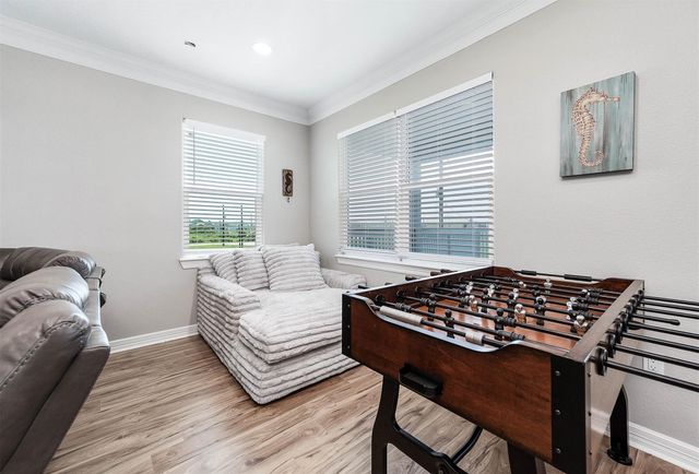 4019 Mitote Drive, Galveston, TX 77554