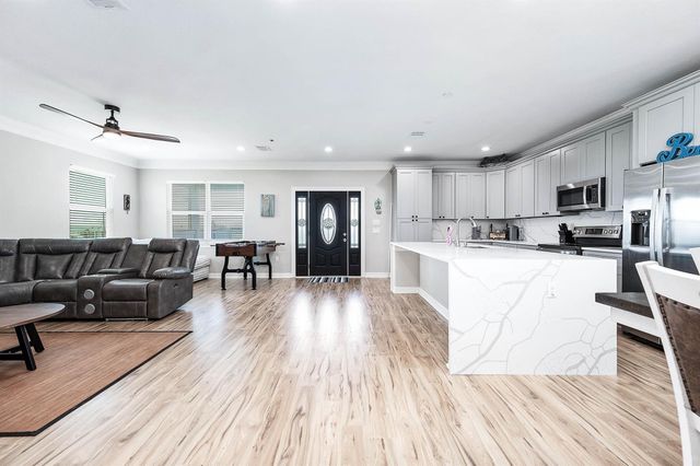 4019 Mitote Drive, Galveston, TX 77554