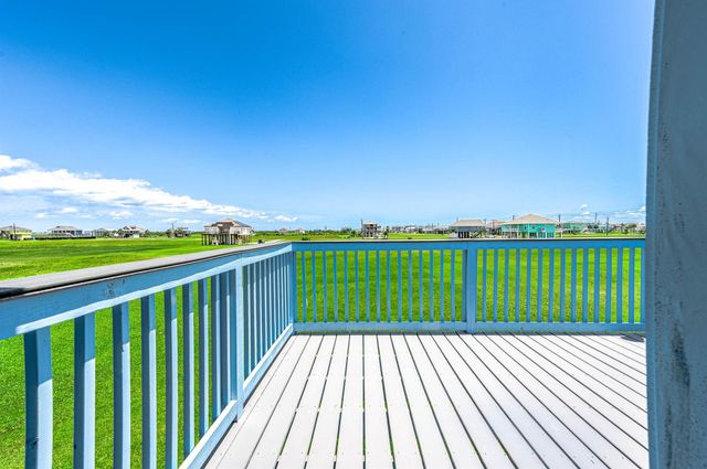 4019 Mitote Drive, Galveston, TX 77554