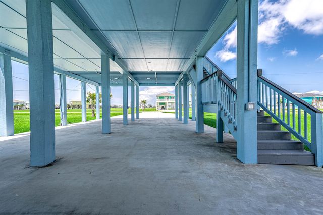 4019 Mitote Drive, Galveston, TX 77554