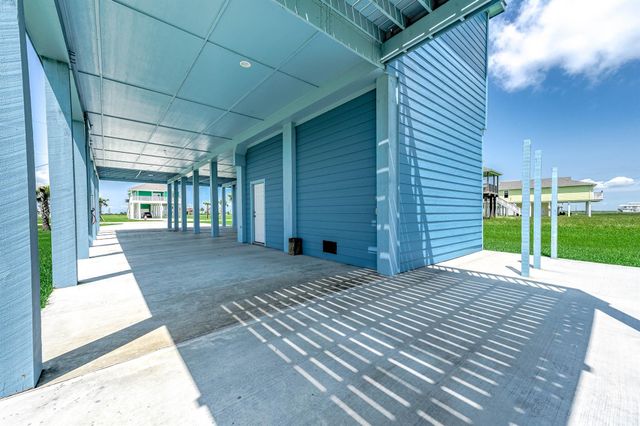 4019 Mitote Drive, Galveston, TX 77554