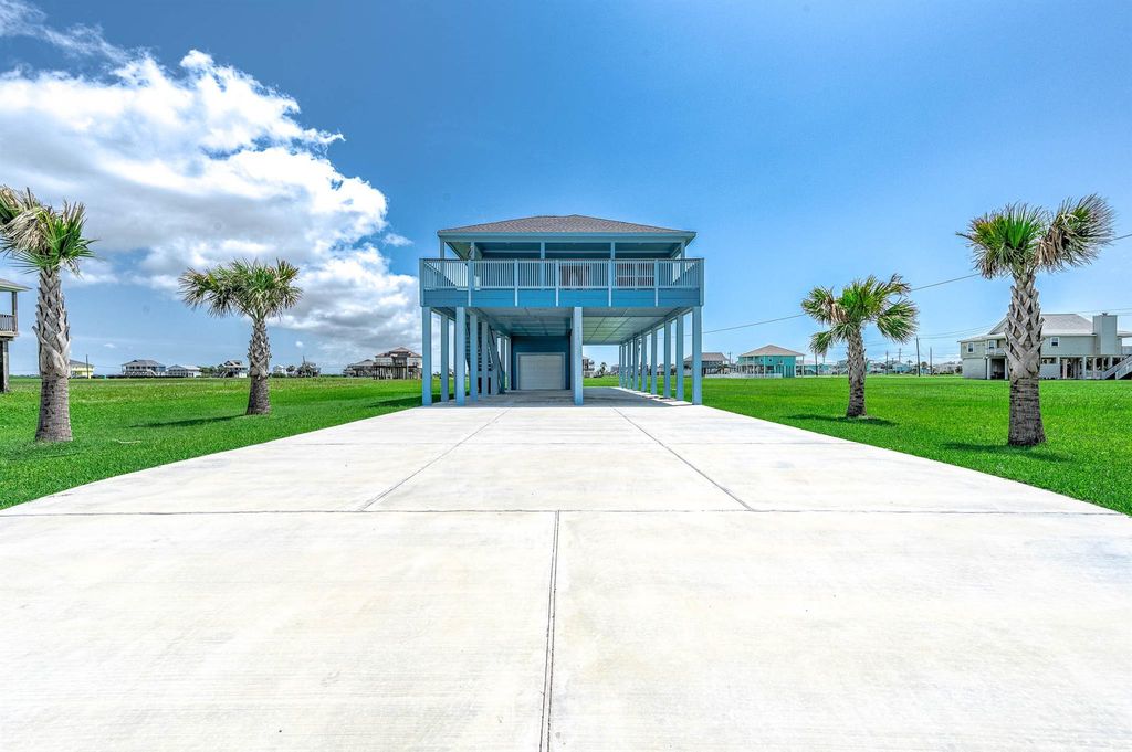 4019 Mitote Drive, Galveston, TX 77554