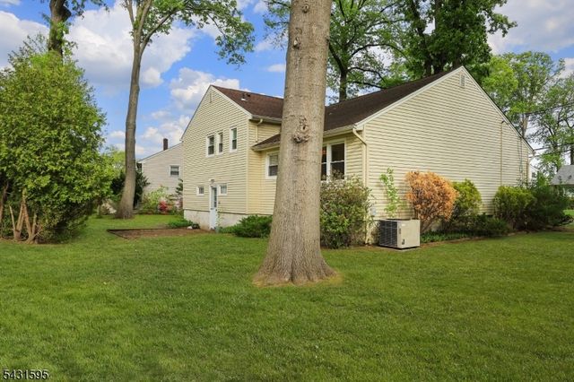 14 Chester Lang Place, Cranford Twp., NJ 07016