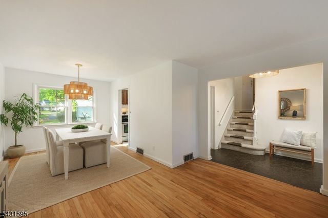 14 Chester Lang Place, Cranford Twp., NJ 07016