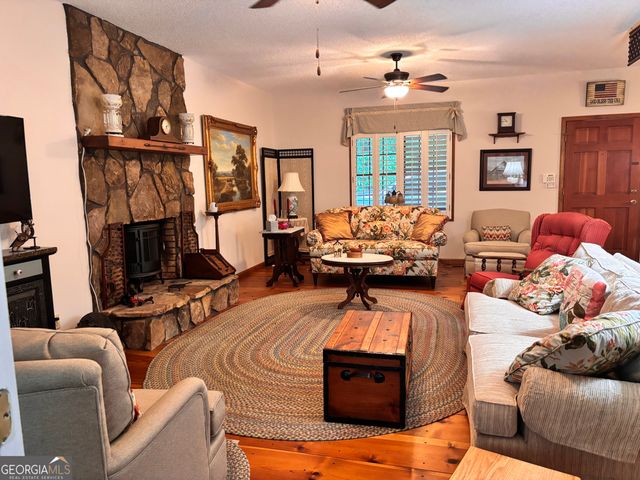 275 River Hill Road, Cornelia, GA 30531