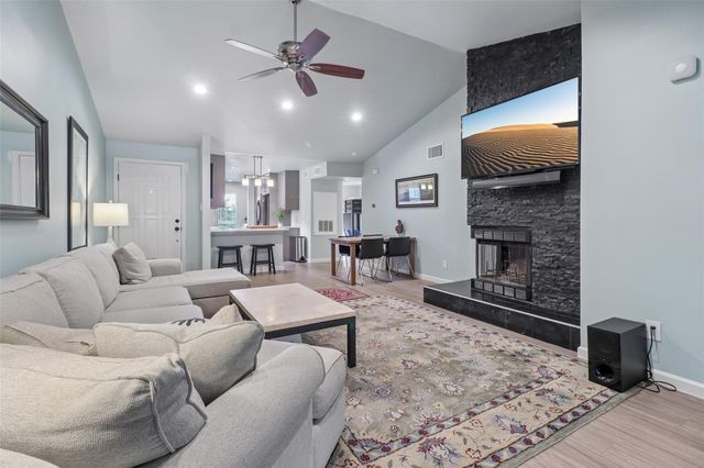 2450 Wickersham LN 302, Austin, TX 78741