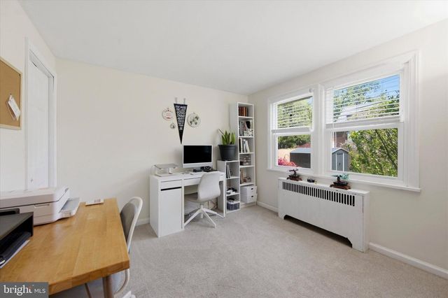 702 HOOD RD, Swarthmore, PA 19081